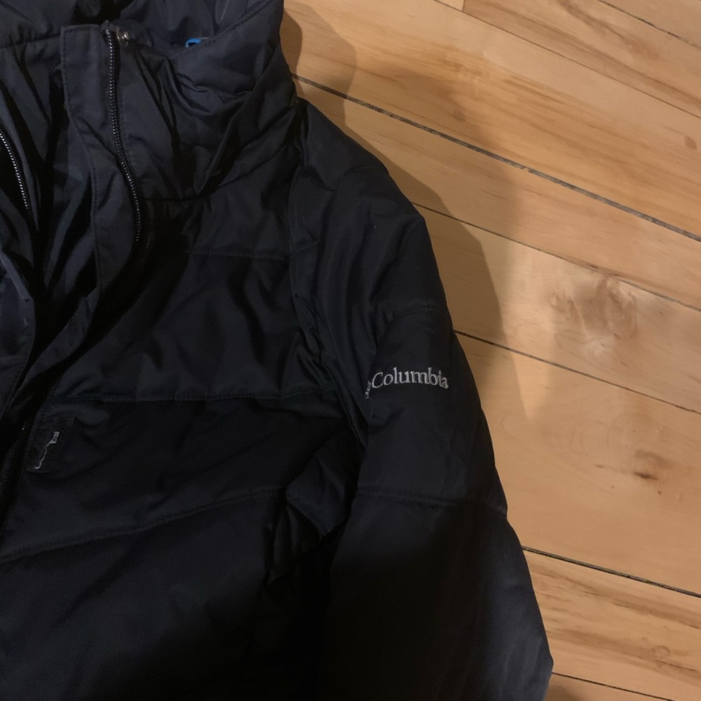 Black Columbia Jacket-OPEN TO OFFERS - Picture 4 of 8